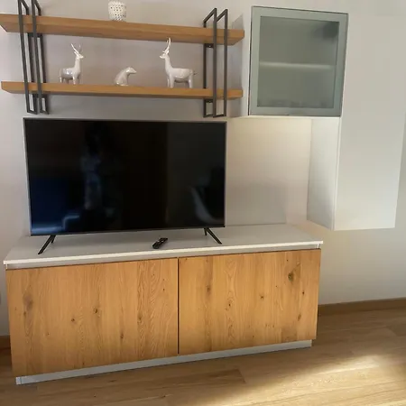 Apartament Rosanna - *